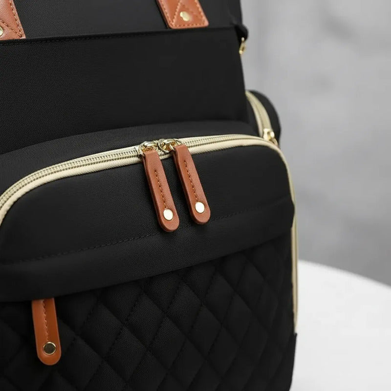Bolso Pañalera Morral Moderno De Bebe Negro Impermeable