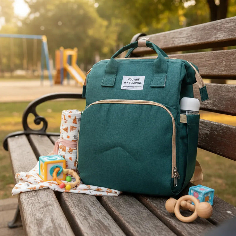 Pañalera Tipo Morral  Con Bolsillos Termicos Y Cambiador Verde Lisa