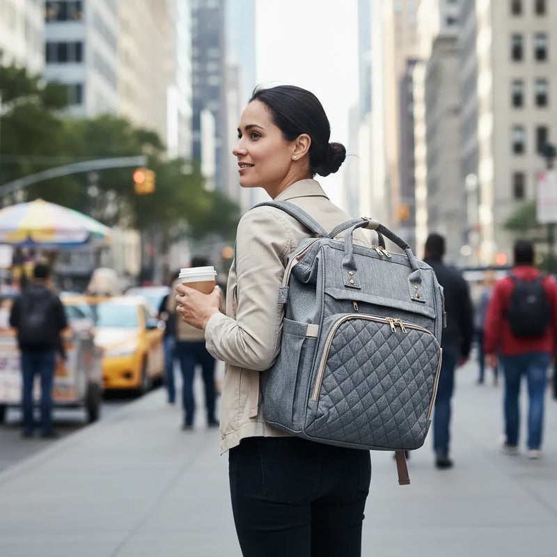 Bolso Pañalera Morral Moderno De Bebe 11519-14 Gris Claro Lisa