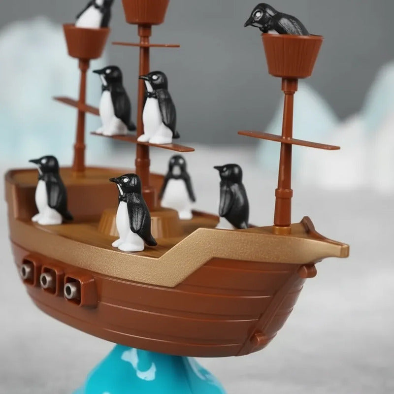 Barco De Piratas Penguin Juego De Balance J-9158-2 Marrón