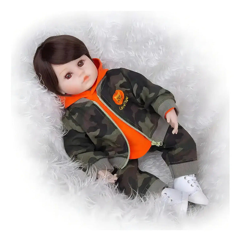 Bebe Aspecto Realista Niño + Accesorios Camuflado